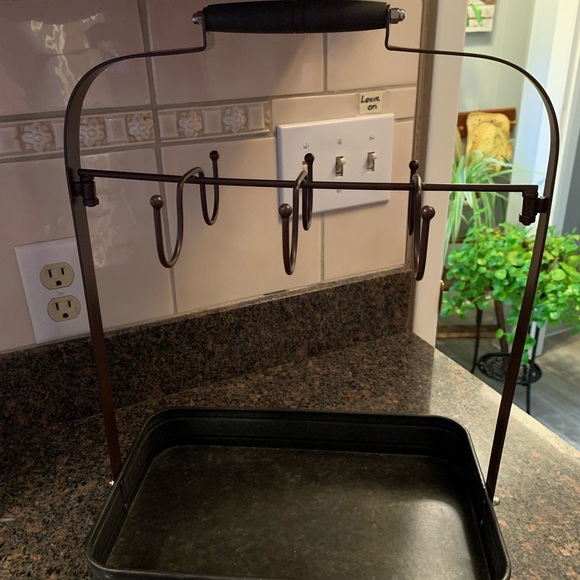 Lakeside Collection Kitchen Farmhouse Coffee Mug Rack With Tray